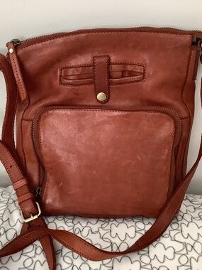 Stella Ponti  Leather Crossbody Bag